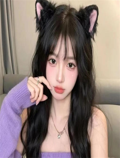 恩施华龙集团的女人_男人一直摸你的胸什么心理_俄罗斯女人与公拘交酡视频